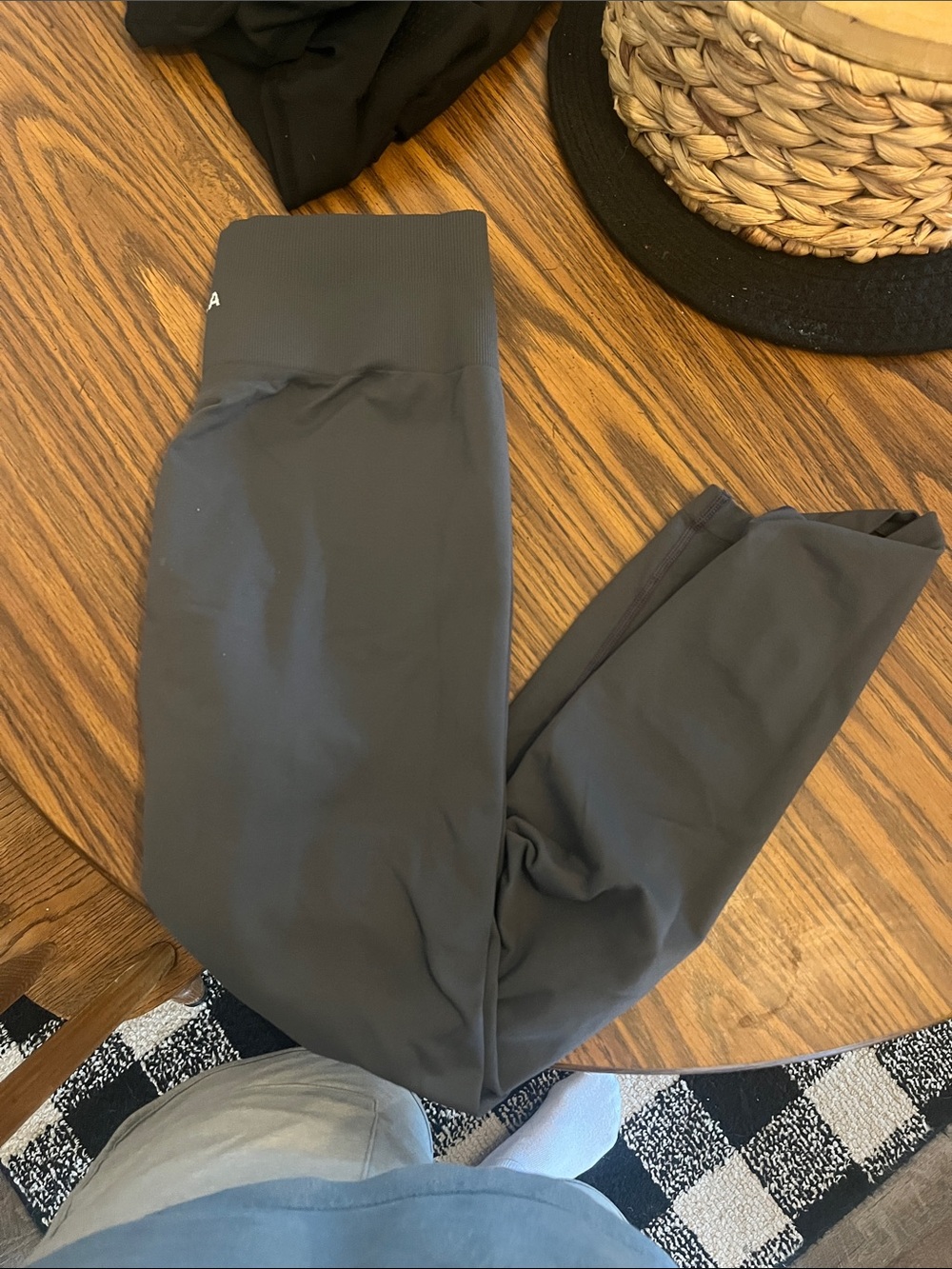 Aurola Gray leggings